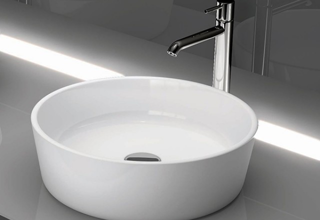 nadpultni umivalnik Rak Feeling Slim, bela sijaj